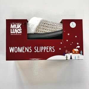 MUK LUKS Women's White Beige Knit Clog Slipper with Faux Fur Trim - Large (9-10)
